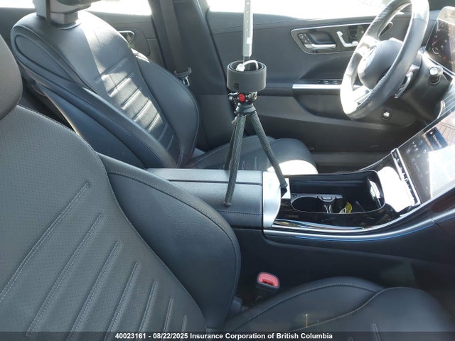 W1KAF4HB2PR085466 Mercedes-Benz m254