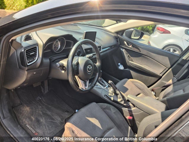 JM1BM1L73E1155123 Mazda pe