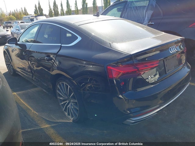 Audi 40 tfsi (2.0t) 2022 WAUAACF53NA039704 Image 3