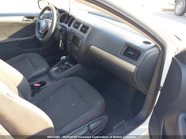 3VW2K7AJ5FM202273 Volkswagen Jetta