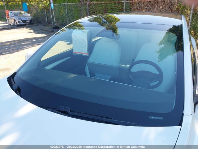 5YJ3E1EA2MF048872 Tesla MODEL 3