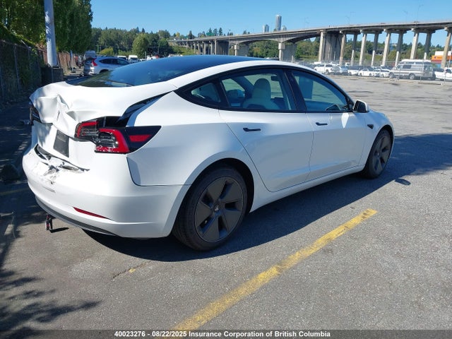 5YJ3E1EA2MF048872 Tesla MODEL 3