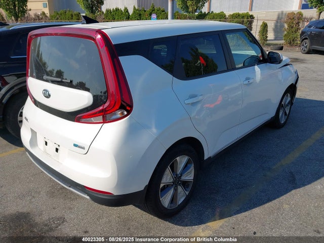 KIA 2020 2020 KNDJ23A26L7006963 Image 4