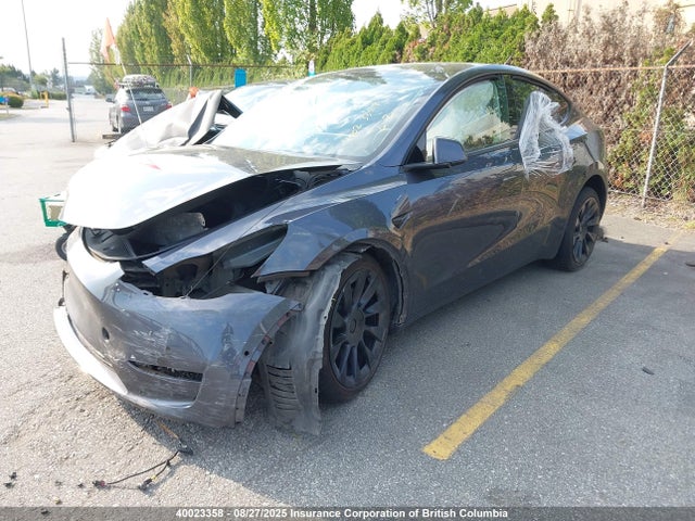Tesla 2022 2022 7SAYGDEE6NF550308 Image 2