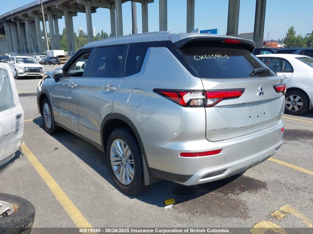 Mitsubishi Outlander 2025 JA4T5VA91SZ611897 Image 3