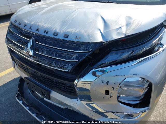 Mitsubishi Outlander 2025 JA4T5VA91SZ611897 Image 6