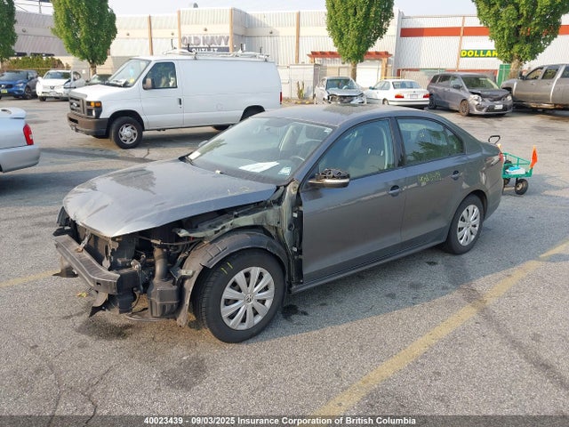 3VW2K7AJ8EM357933 Volkswagen Jetta