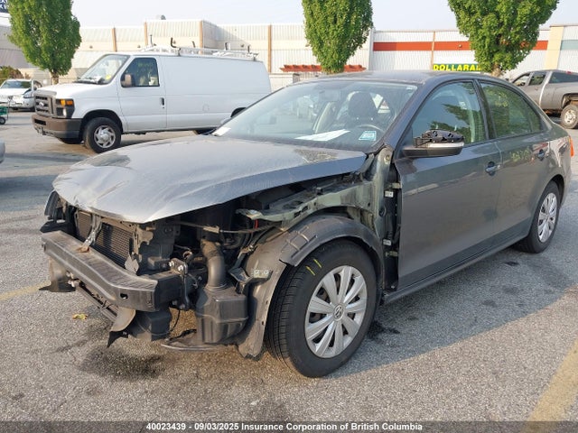 3VW2K7AJ8EM357933 Volkswagen Jetta