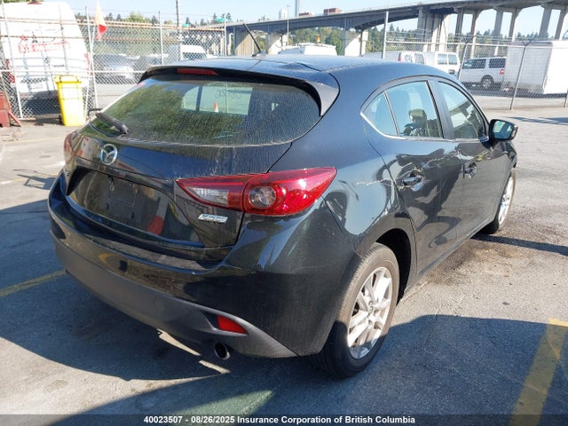 3MZBM1L74FM173678 Mazda pe