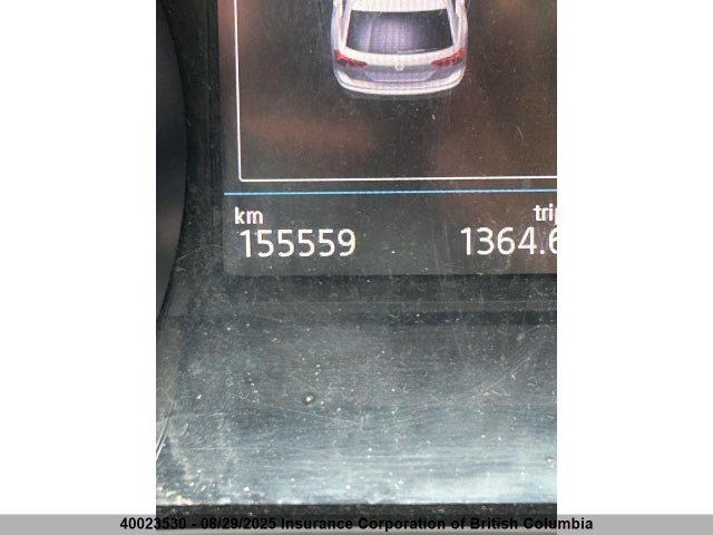 3VV2B7AX8JM021265 Volkswagen Tiguan