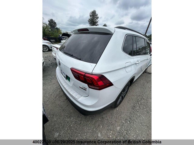 3VV2B7AX8JM021265 Volkswagen Tiguan