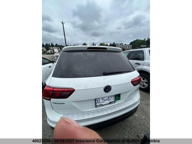 3VV2B7AX8JM021265 Volkswagen Tiguan