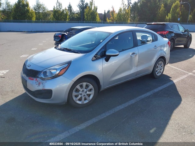 KIA dohc gamma 2015 KNADM4A34F6529864 Image 2