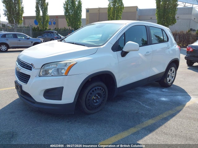 Chevrolet LUV 2015 3GNCJKSB8FL238301 Image 2