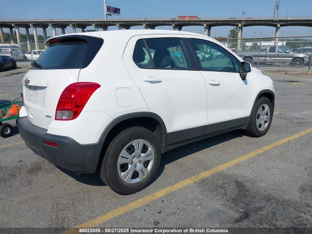 Chevrolet LUV 2015 3GNCJKSB8FL238301 Image 4