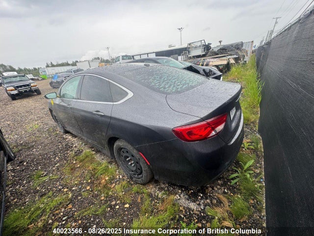 Chrysler 2015 2015 1C3CCCFB1FN727291 Image 4