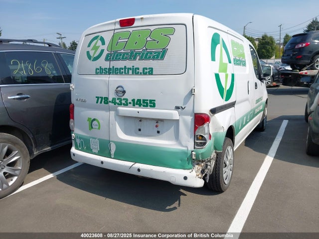 Nissan 2017 2017 3N6CM0KN1HK698646 Image 4
