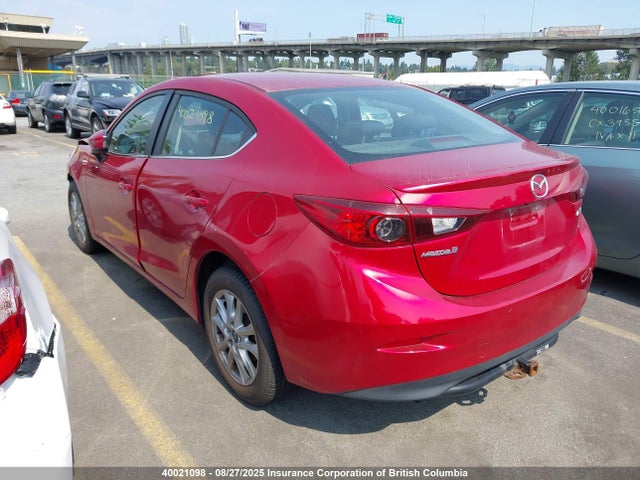 3MZBM1V77FM140851 Mazda pe