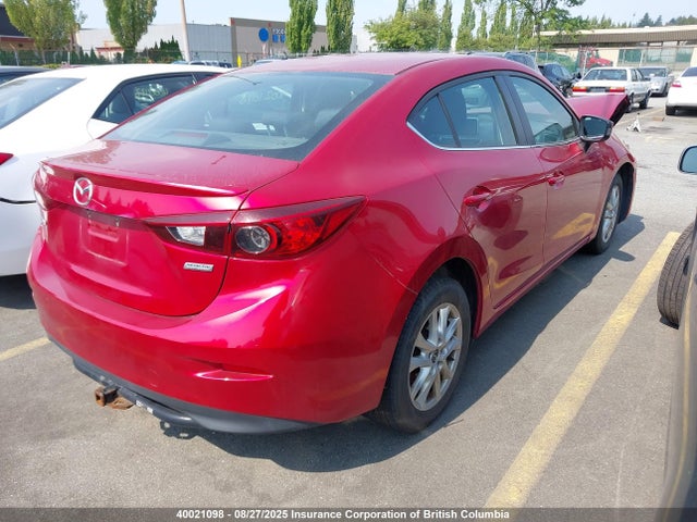 3MZBM1V77FM140851 Mazda pe