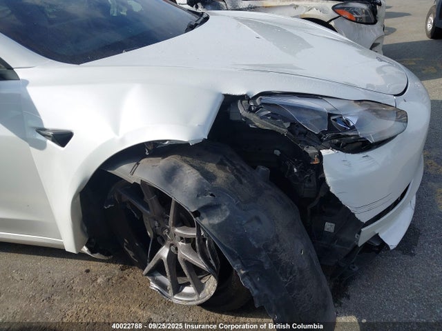 5YJ3E1EA1MF001784 Tesla 2021