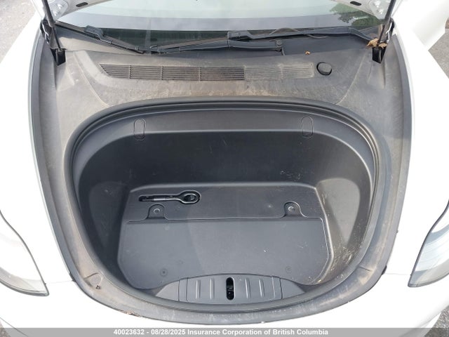 5YJ3E1EAXKF401341 Tesla MODEL 3