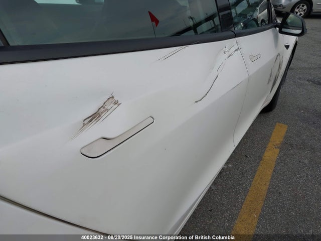 5YJ3E1EAXKF401341 Tesla MODEL 3