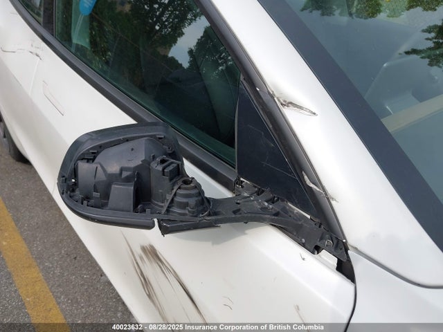 5YJ3E1EAXKF401341 Tesla MODEL 3