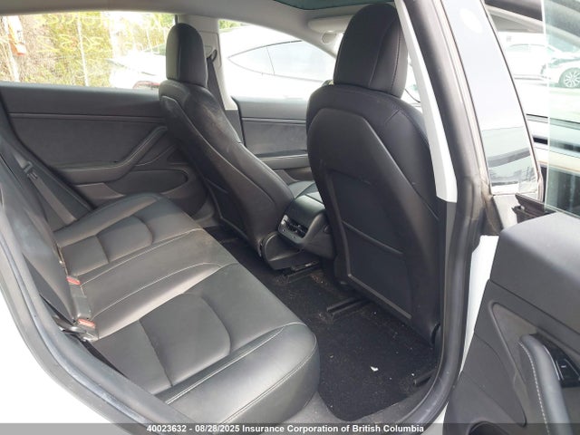 5YJ3E1EAXKF401341 Tesla MODEL 3