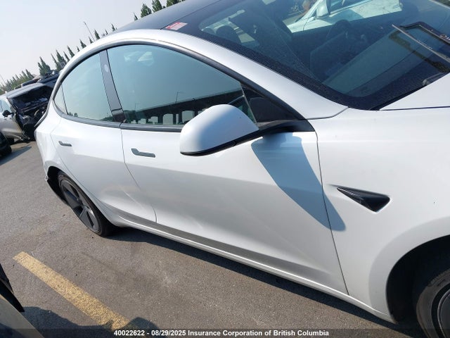 5YJ3E1EA0MF868433 Tesla MODEL 3