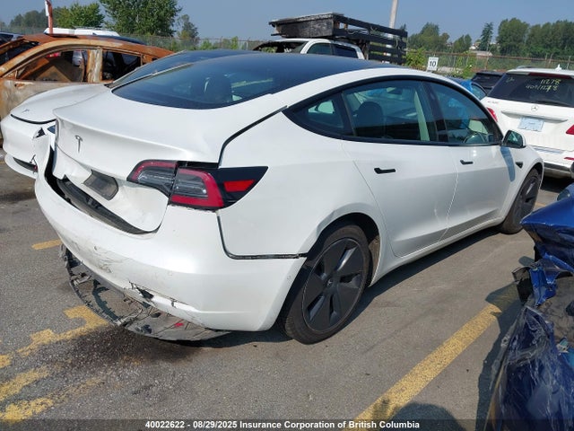 5YJ3E1EA0MF868433 Tesla MODEL 3