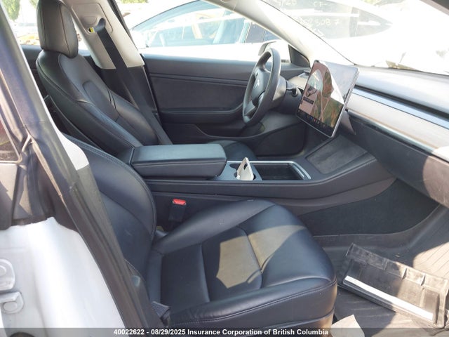 5YJ3E1EA0MF868433 Tesla MODEL 3