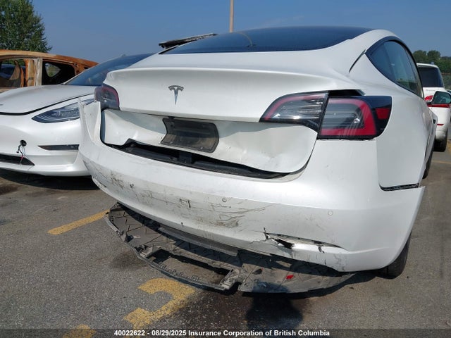 5YJ3E1EA0MF868433 Tesla MODEL 3