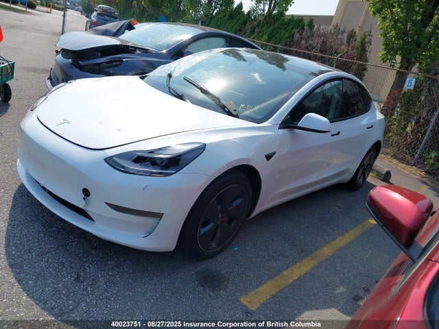 Tesla MODEL 3 2022 5YJ3E1EA4NF333171 Image 2