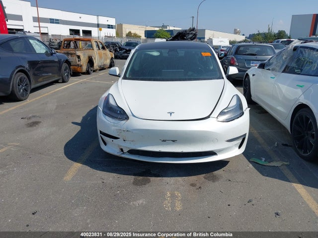 5YJ3E1EA6NF173746 Tesla MODEL 3