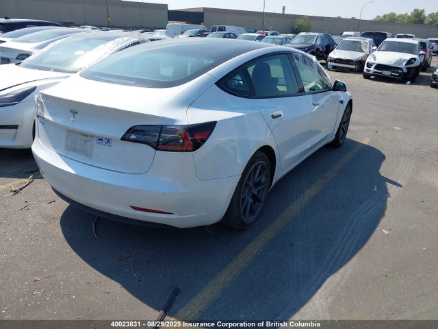 5YJ3E1EA6NF173746 Tesla MODEL 3