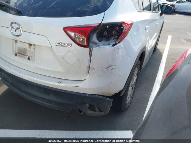 JM3KE2CY6G0606377 Mazda py