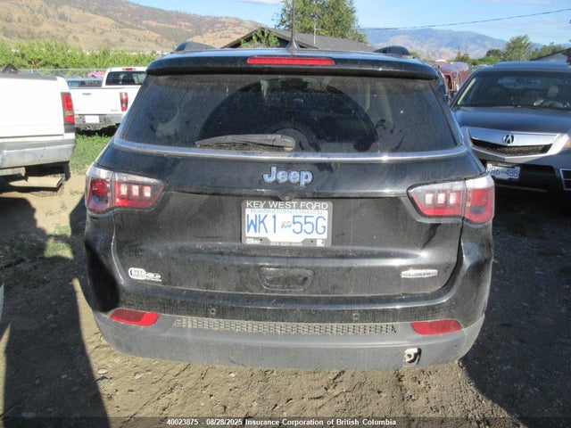 3C4NJCBBXHT636474 Jeep 2017