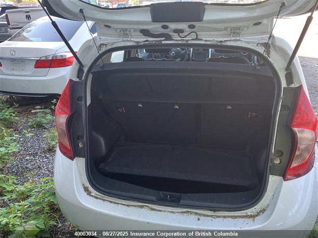 Nissan 2016 2016 3N1CE2CP3GL351472 Image 13