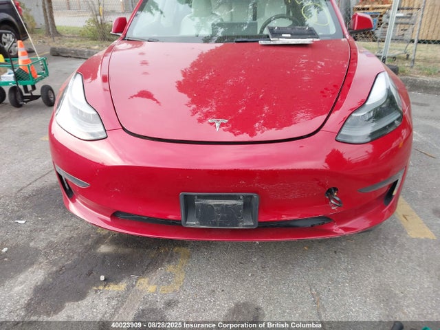 5YJ3E1EA6NF202128 Tesla MODEL 3