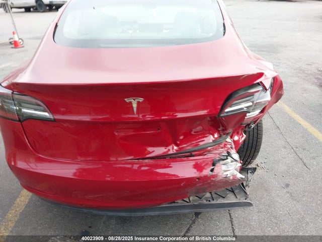 5YJ3E1EA6NF202128 Tesla MODEL 3