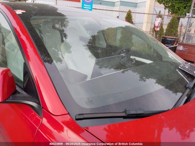 5YJ3E1EA6NF202128 Tesla MODEL 3