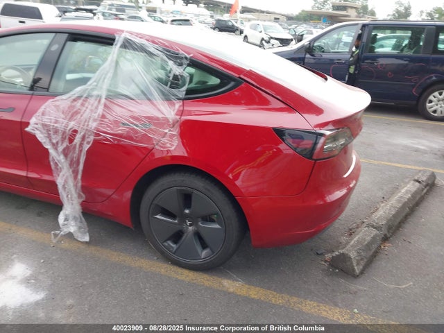 5YJ3E1EA6NF202128 Tesla MODEL 3