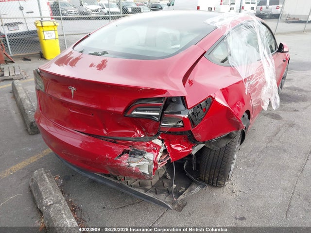 5YJ3E1EA6NF202128 Tesla MODEL 3