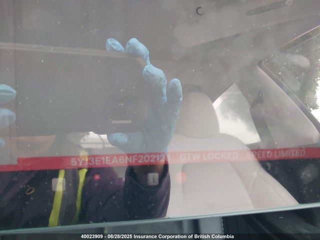 5YJ3E1EA6NF202128 Tesla MODEL 3