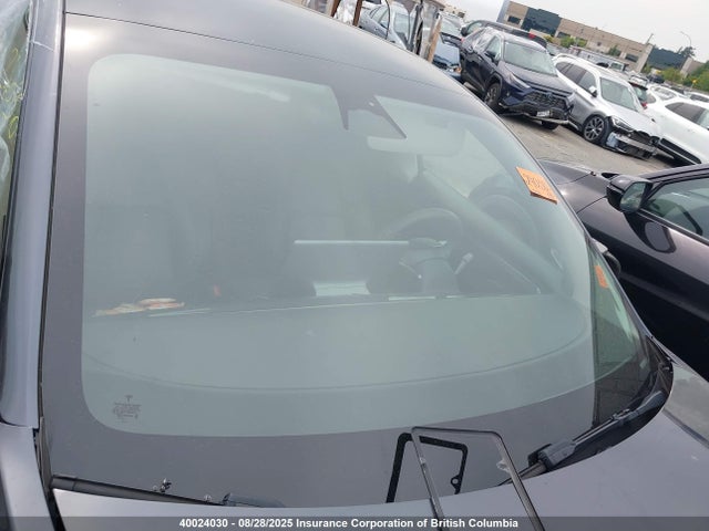 5YJ3E1EA7NF221318 Tesla MODEL 3
