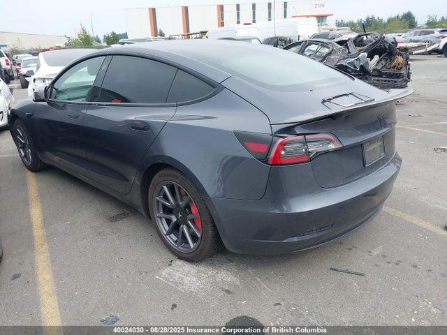 5YJ3E1EA7NF221318 Tesla MODEL 3