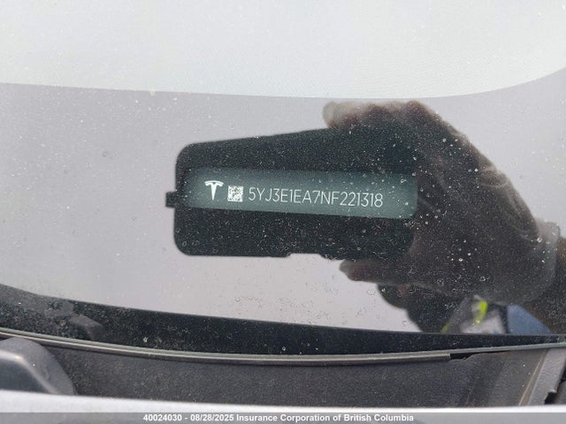 5YJ3E1EA7NF221318 Tesla MODEL 3