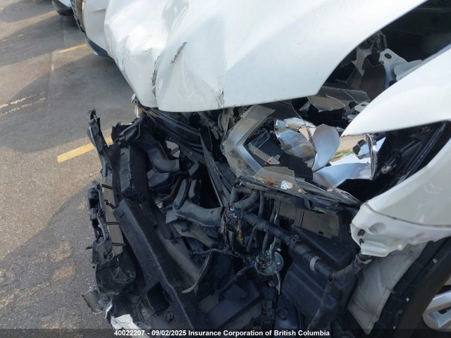 Nissan 2018 2018 5N1AT2MV8JC768012 Image 6