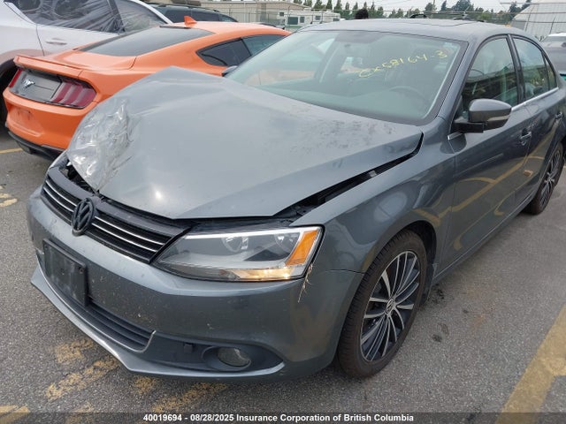 3VW3L7AJ5EM439040 Volkswagen Tdi