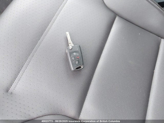 3VWCA7AU7FM505296 Volkswagen GOLF SPORTWAGEN